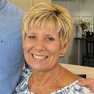 Meet your Posher, Kelli